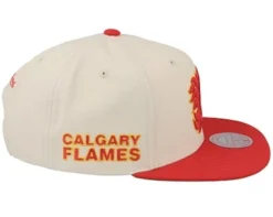 Calgary Flames Vintage Off White Snapback - Mitchell & Ness -Casquettes Snapparis Boutique 196294857830 4